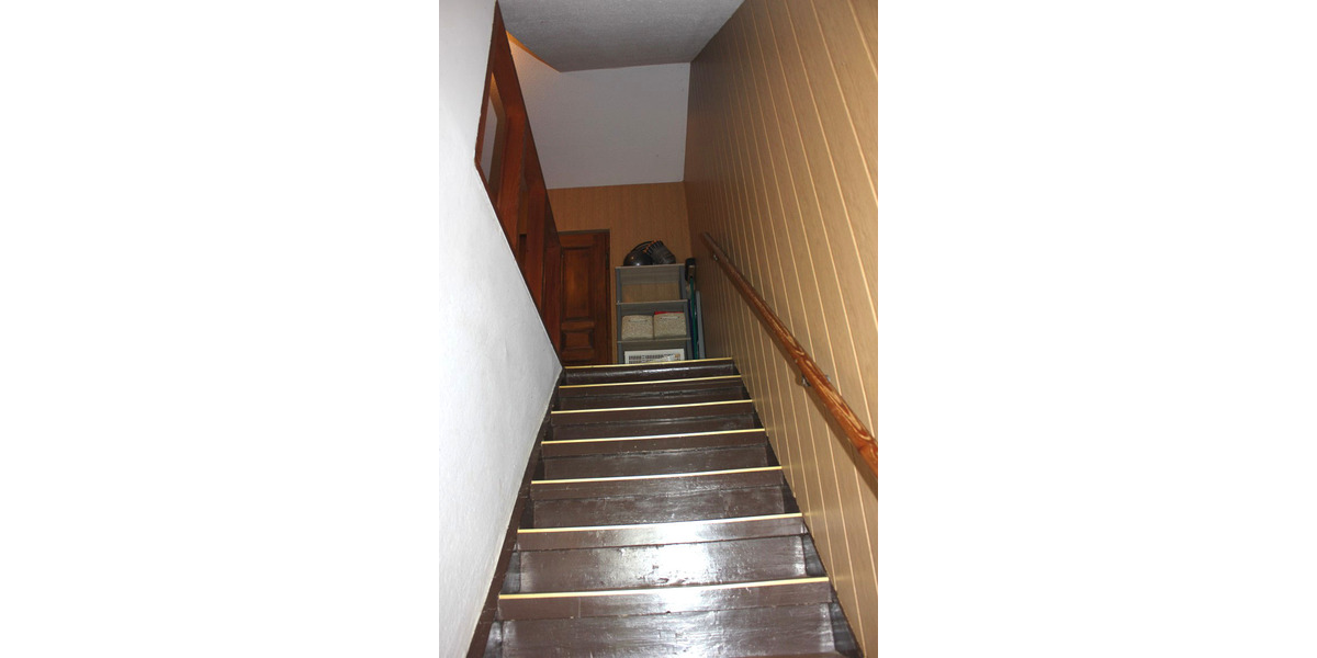 Treppe zum 1.OG im Haus 3