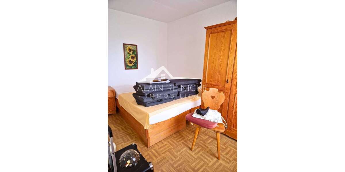 Schlafzimmer (2)