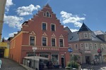 Denkmalschutzobjekt mit großzügigen Räumen in zentraler Lage - direkt am Markt! - Mehrfamilienhaus, Wohnhaus Hainichen | Angebot:27004573
