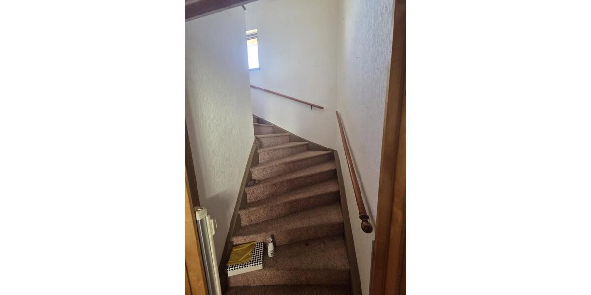 Treppe zu DG