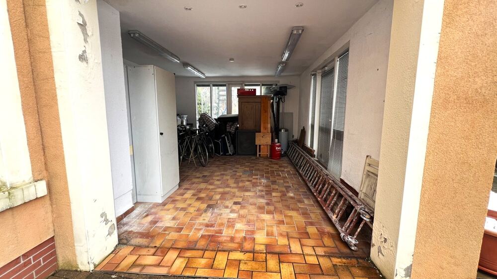 Garage im Hinterhaus