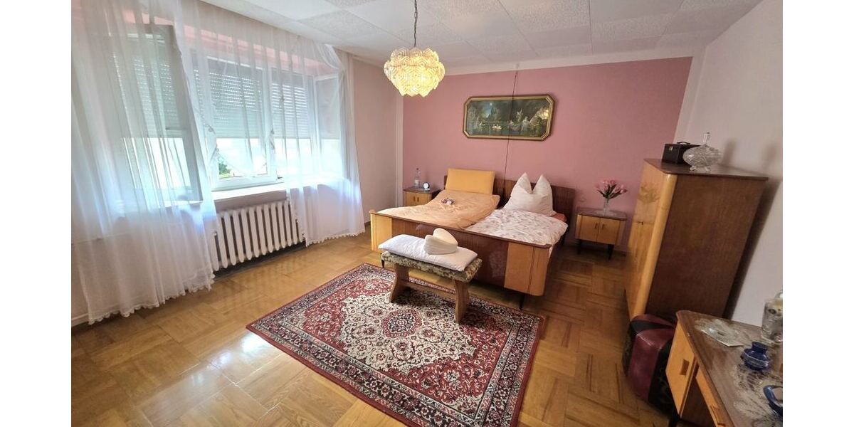 Schlafzimmer im OG