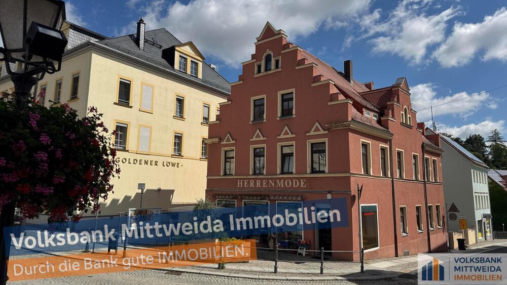 Denkmalschutzobjekt mit großzügigen Räumen in zentraler Lage - direkt am Markt! - Mehrfamilienhaus, Wohnhaus Hainichen | Angebot:27004573