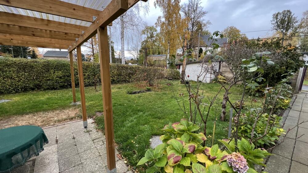 Garten mit Terrasse
