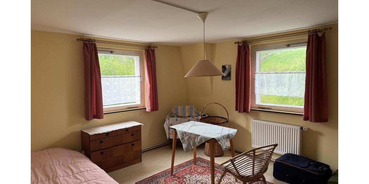 Schlafzimmer 2 OG
