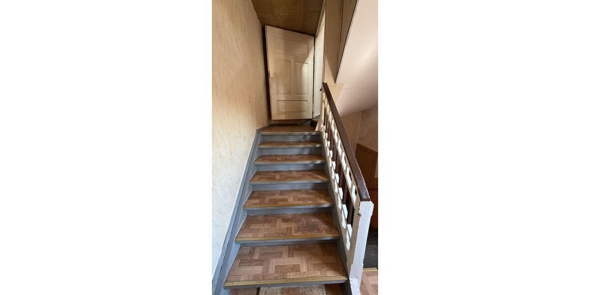 Treppe zum DG