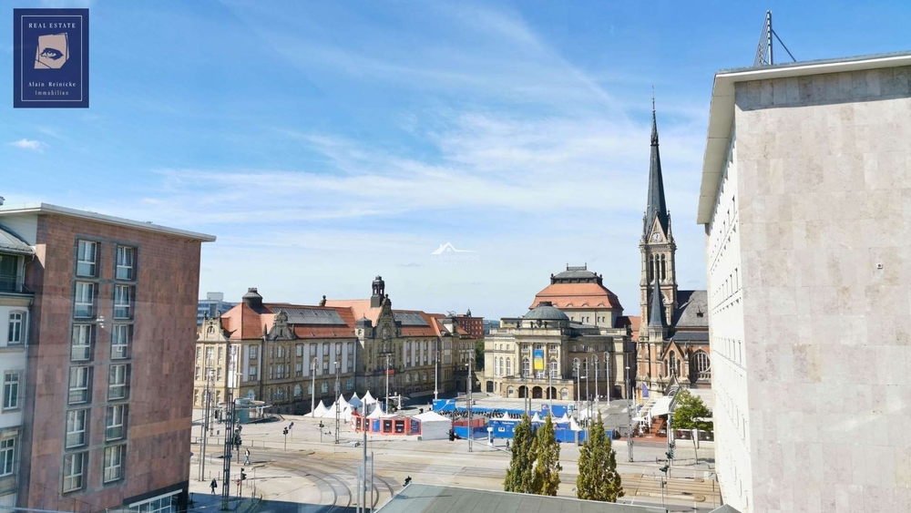 Ausblick auf Opernplatz