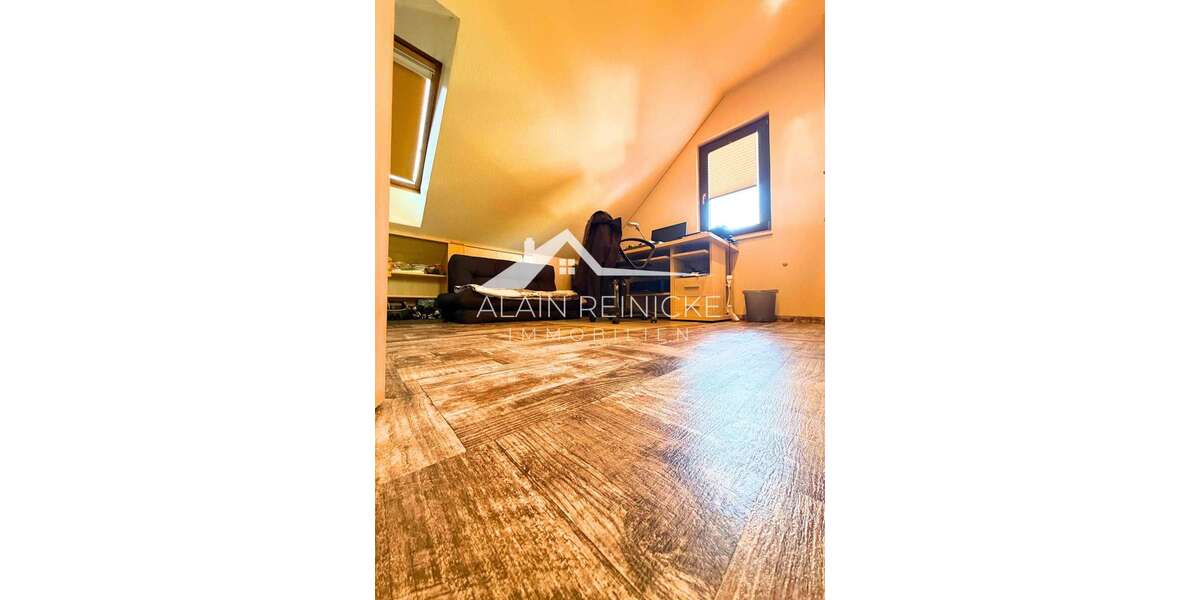 1. Kinderzimmer im DG
