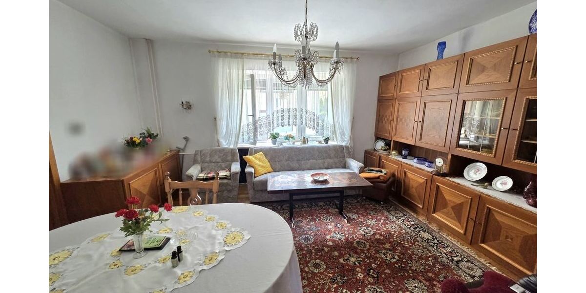 Wohnzimmer im EG