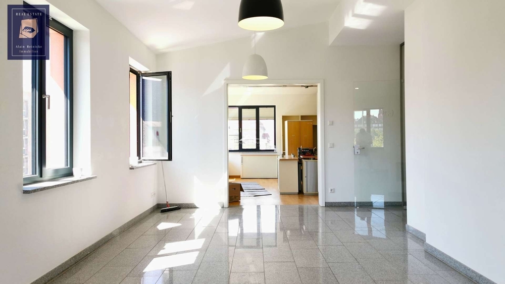 Büro (6)