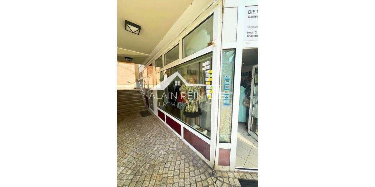Schaufenster links