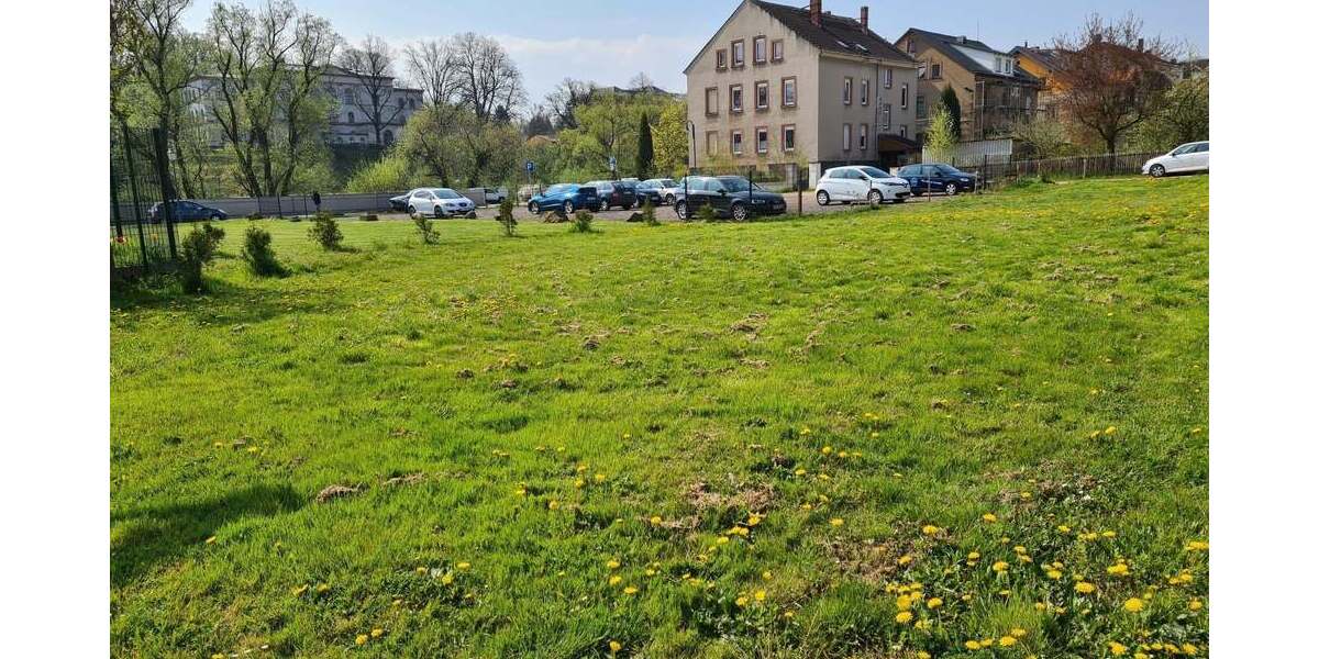 Grundstück