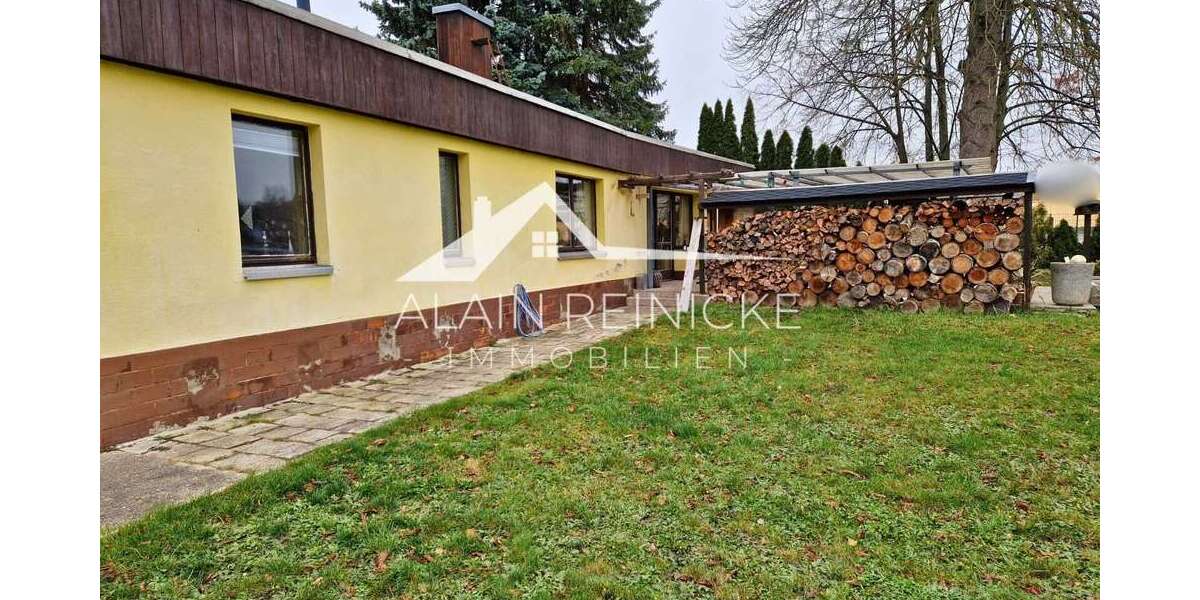 Wohnen auf einer Ebene mit 4 großen Garagen - Bungalow Chemnitz Altendorf | Angebot:27397095