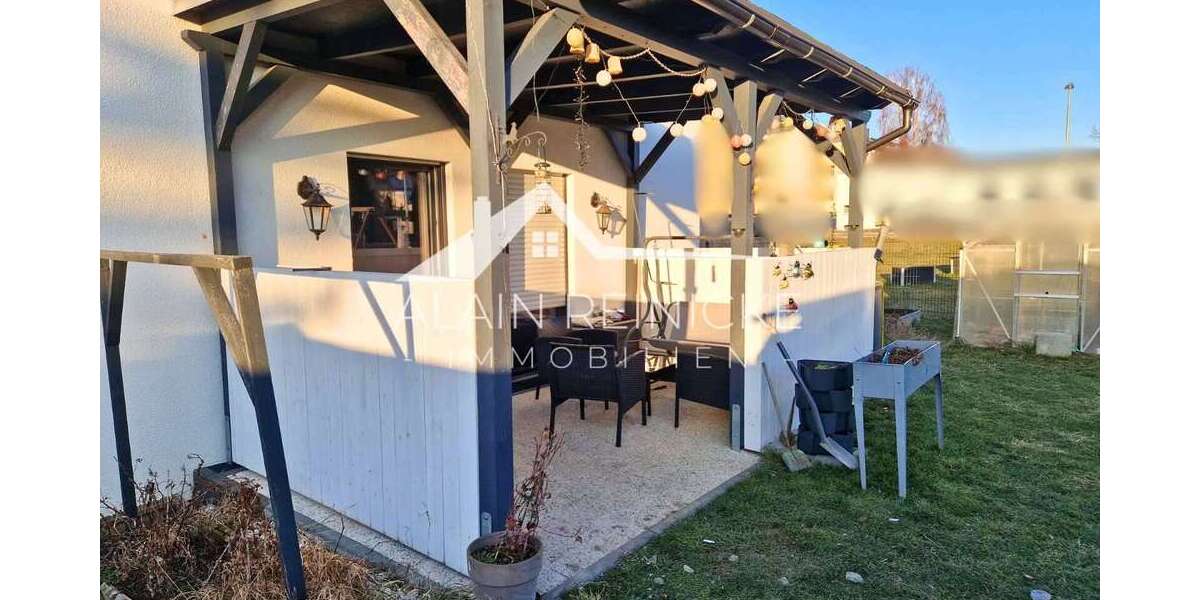 überdachte Terrasse