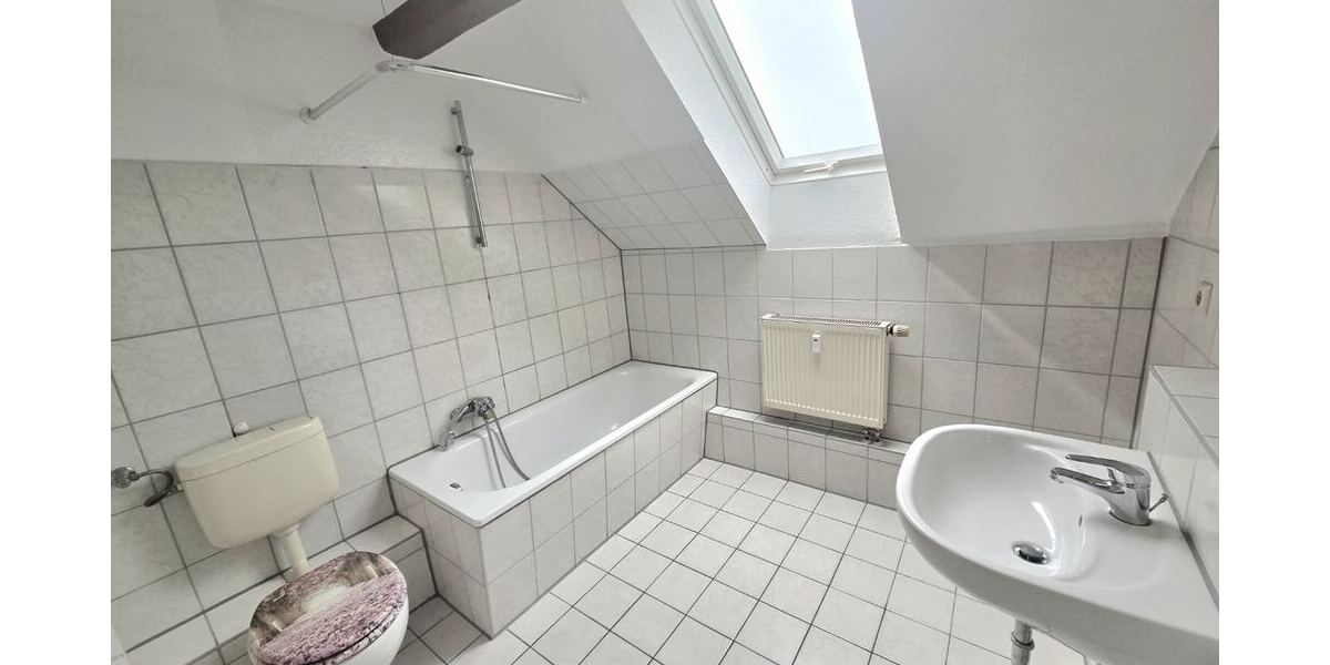 Bad-DG-Wohnung